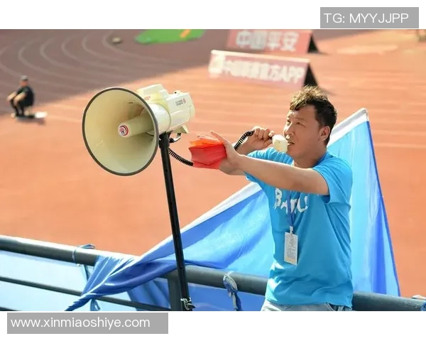 荷兰足球队长引领蓝色战舰重返巅峰挑战 世界杯再创辉煌